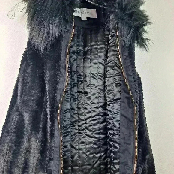 NWT MARC NEW YORK FAUX FUR VEST SIZE SMALL - Picture 4 of 8